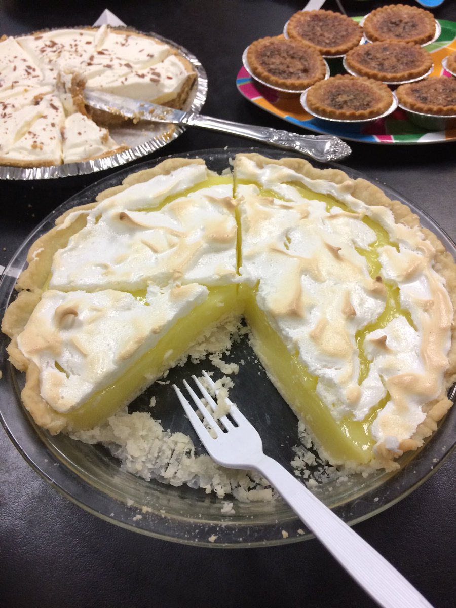 DuchessSchool's tweet photo. 3.14 Pi day @DuchessSchool !!! #gpsd6 #letthevotingbegin https://t.co/gVNvIwLwBT