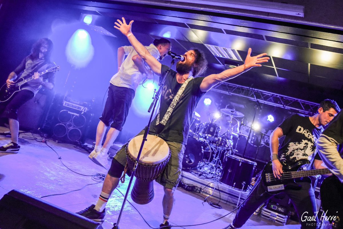 DagaraOfficial's tweet image. The show at the Amarok Fest was just awesome ! 🤘
Photo by @gael.herve.photo .
.
#dagara #reminisence #newalbum #amarok #festival #metal #frenchmetal #band #tribalmetal #concert #live #gig #tour #show #stage #amazing #photography #metalband