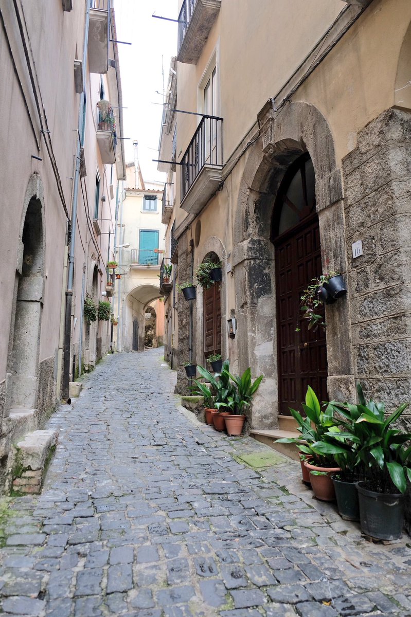 HUFlorence's tweet photo. Day three in southern Italy was full of sunshine and blue sky! We visited the village of Campagna, where Jews were interned during WWII. https://t.co/gByWKnzgyv