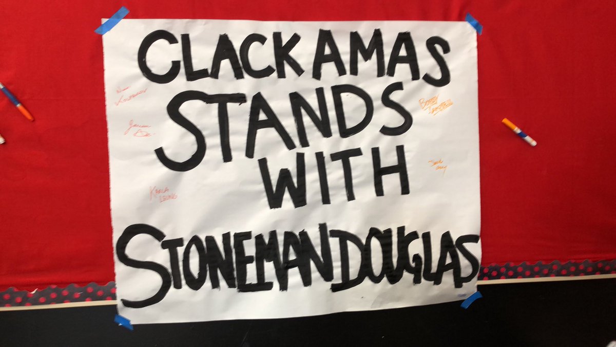 Clackamas High Walkouts tweet media