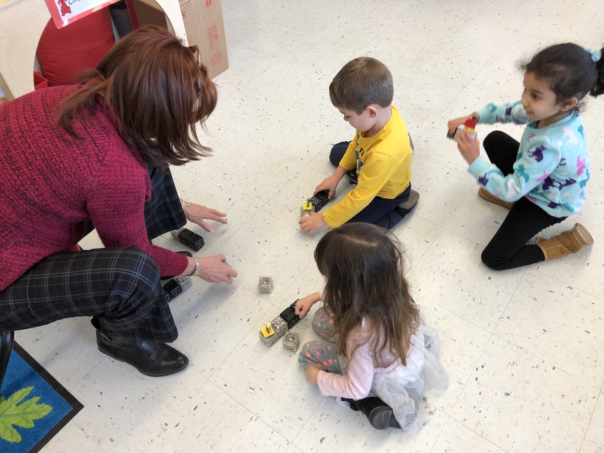 drchrisgoldberg's tweet photo. Special day today! @Mrs_Brown_ISD and Mrs. Santini and I enjoy teaching @WonderWorkshop Dot and Cubelets with Mrs. Borcky and the Pre-K class @ISD_Super @ISD_technology @Interboro_SD @delcoSTEM https://t.co/0duYqHKidc