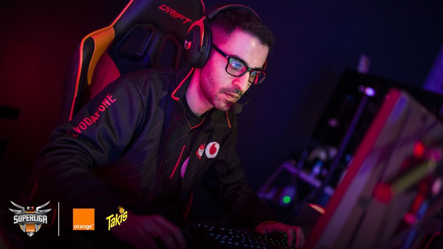 LVPes's tweet photo. .@Homicidam de @G2Vodafone: “Podemos ganar a cualquiera que se nos ponga delante y lucharemos para ser los campeones” #LVPtalks #SuperligaOrangeLoL
👉https://t.co/LtfJXtaa5v https://t.co/Z1yPJh8AY1