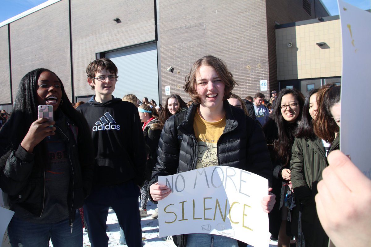 JHHSwalkout's tweet image. 