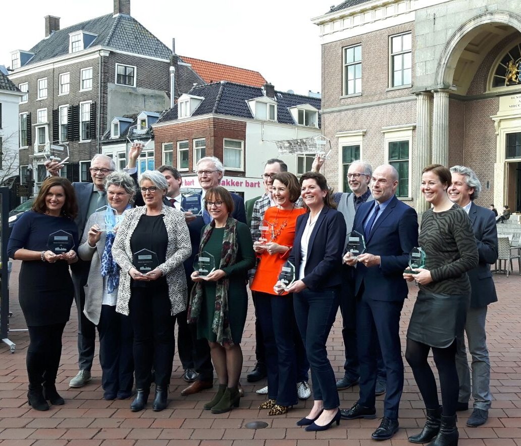 Volop enthousiasme van onze partners over samenwerking en de <a href="/NCNL/">NetwerkCitymarketing</a> award 2018. Op naar de #spreiding veel bezoekers in 2018 in de #Hanzesteden <a href="/NBTC/">NBTC Nederlands Bureau voor Toerisme & Congressen</a> <a href="/ProvOverijssel/">Provincie Overijssel</a> <a href="/provgelderland/">Provincie Gelderland</a> <a href="/visitveluwe/">VisitVeluwe</a> <a href="/MarketingOost/">MarketingOost | Regie op Vrijetijdseconomie</a> <a href="/MooiAchterhoek/">Achterhoek</a> @RBTKAN