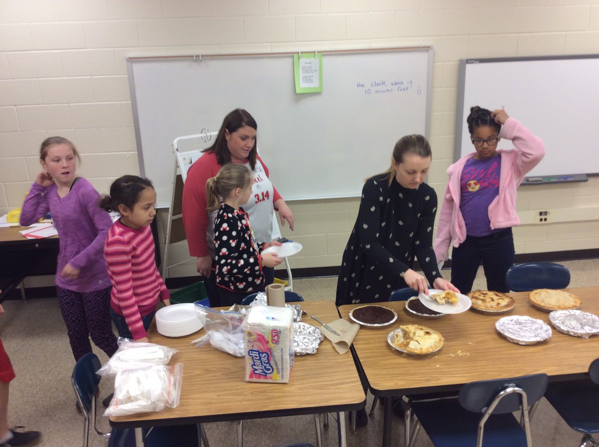 SLMCLeonard's tweet photo. Fifth grade students enjoyed Pi Day by making a pie in Science to observe physical and chemical changes in matter and discussed fractions and division in Math.  Fun day!! 
@dcsnc @leahmleonard @sedley1 https://t.co/vDns8vUqRT
