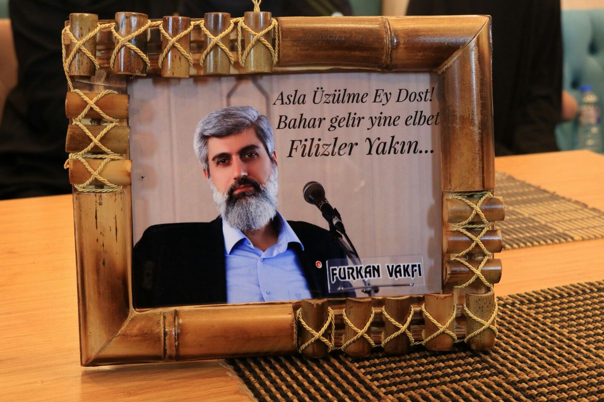 Bu anlamlı hediye için genç kardeşlerime teşekkürler..