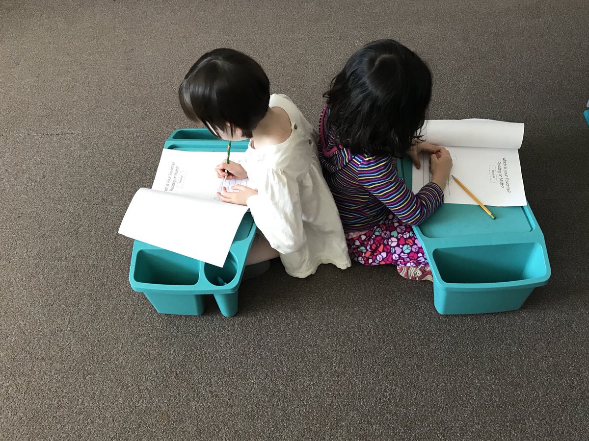 KinderMrsH's tweet photo. We love flexible seating! #writersworkshop #flexibleseating #kindergarten #HESPride https://t.co/0gQZeRRgxu