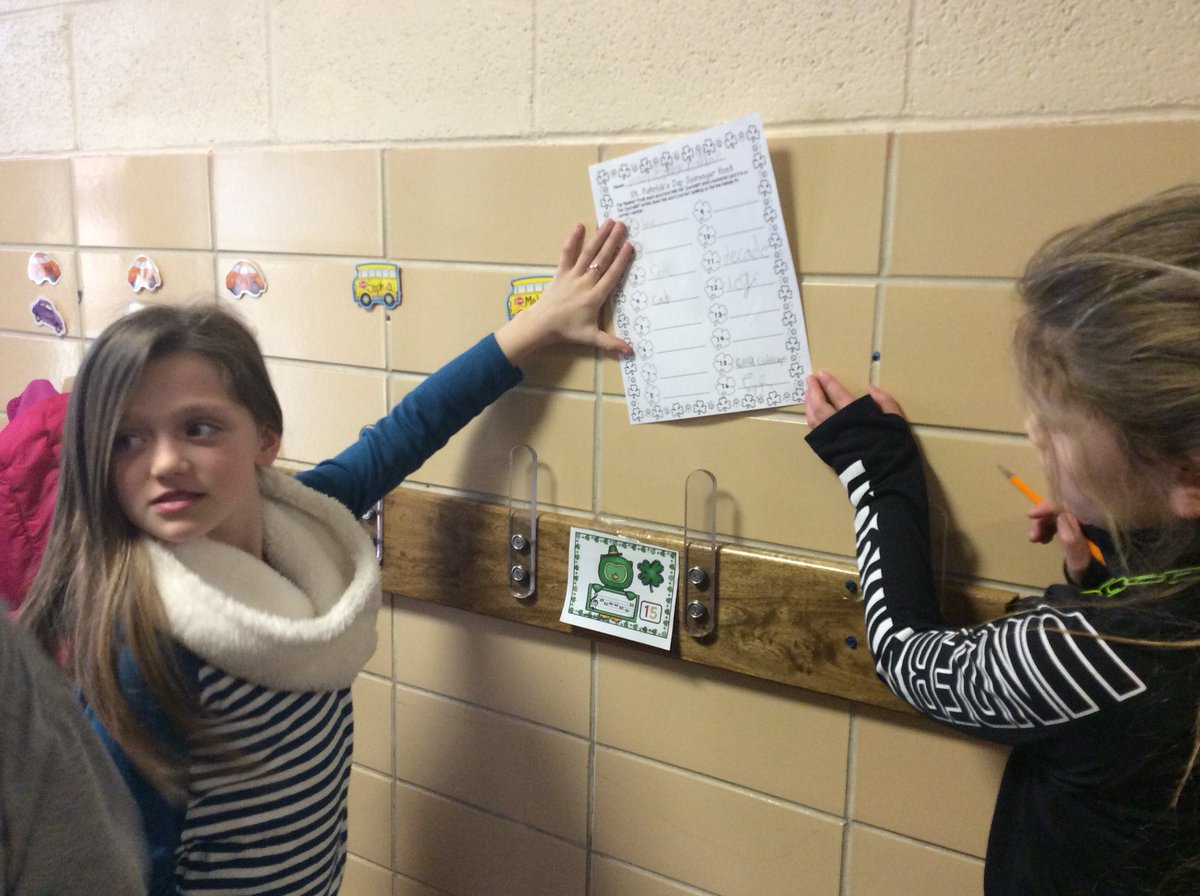 Michele_Slone's tweet photo. St. Patrick’s Treble clef note reading scavenger hunt with East 4th grade! #ucsteach @UrbanaEast https://t.co/FG9R2jWye1