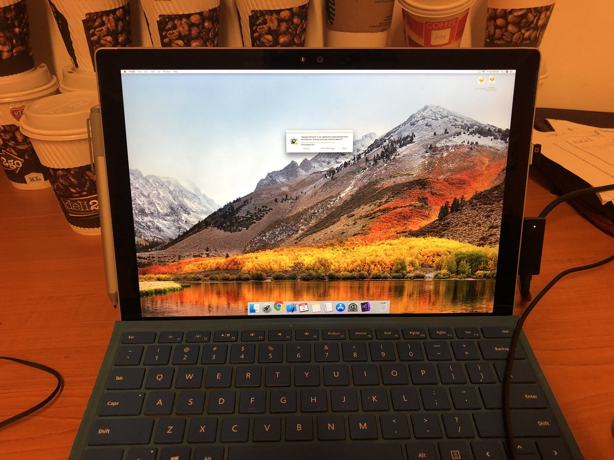 momosayadi's tweet image. I have installed Mac OS on my surface, but I don’t know how to increase the size of text and toolbars, any idea? 
#mac_os #hackintosh