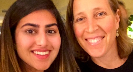 CodeLikeAGirlES's tweet photo. "3 cosas que aprendí de mi conversación con la Directora de YouTube" Una historia de @rabiahdamji para @Code_LikeAGirl 
https://t.co/9U2ZYrILJa https://t.co/bSnWN4UvSA