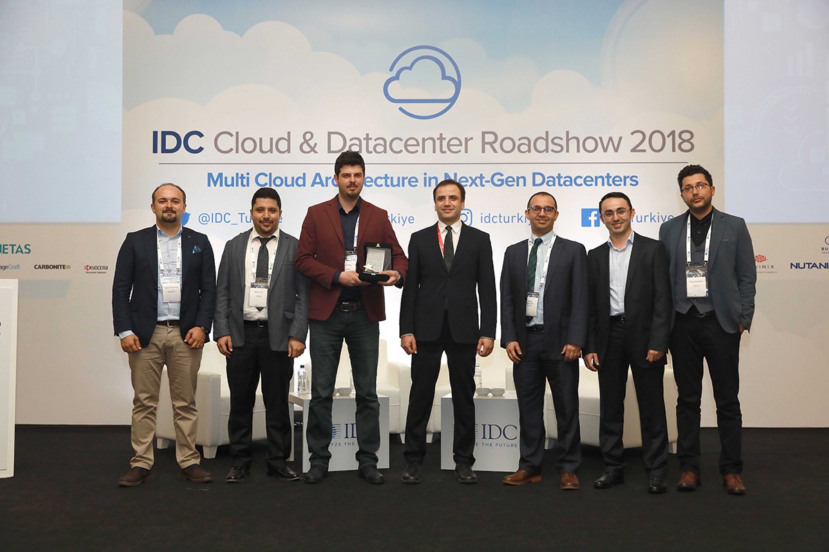 ePlatformTr's tweet photo. ePlatform ve Turkcell İş Ortaklığı ile hayata geçirilen “Turkcell e-Şirket” IDC tarafından Yılın En İyi SaaS Projesi ödülüne layık görüldü. #ePlatformTr #IDC_Türkiye #eŞirket https://t.co/Z3c4YbYVwQ