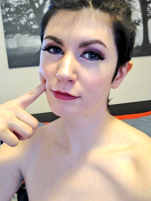 getting online in ~30 minutes! cum hang @chaturbate https://t.co/zeIDkaPu5d https://t.co/sD87okKPeI<a class="tags" href="/tag/chaturbate">@chaturbate</a><a href="/tag/humpday"class="tags"><span>#humpday</span></a>