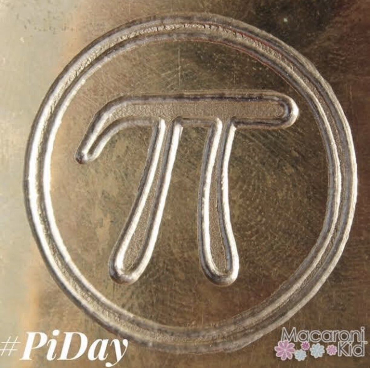 MacKidCville's tweet photo. Happy #PiDay2018
#mkfun #mksmiles https://t.co/ukBhkqK6AM