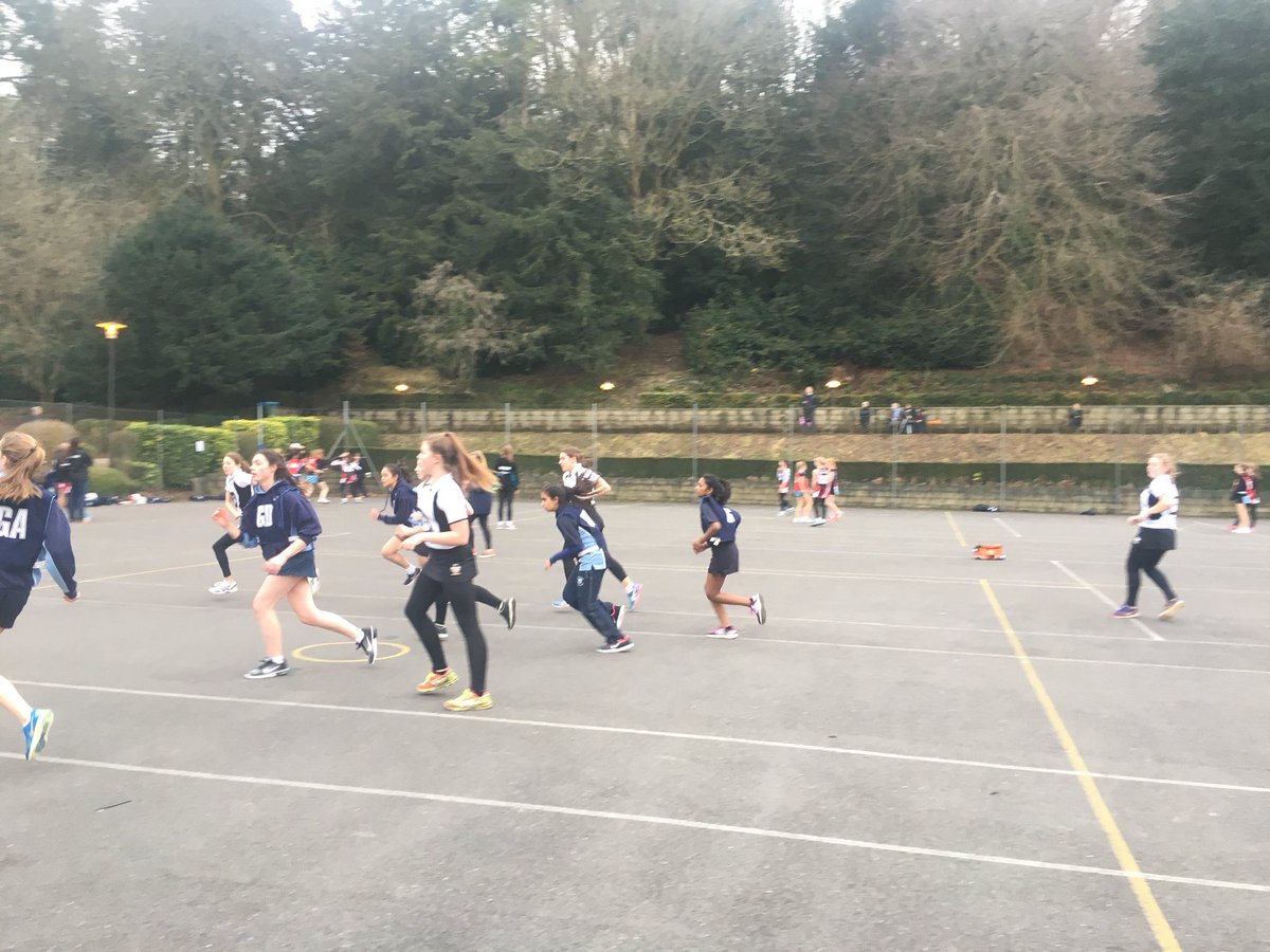 BorlaseNetball's tweet photo. Well done to the U14A team at the District tournament! 5 wins, 1 loss v PC and 1 draw v WAS- finishing joint 2nd with WAS. https://t.co/jemrHHKYkE
