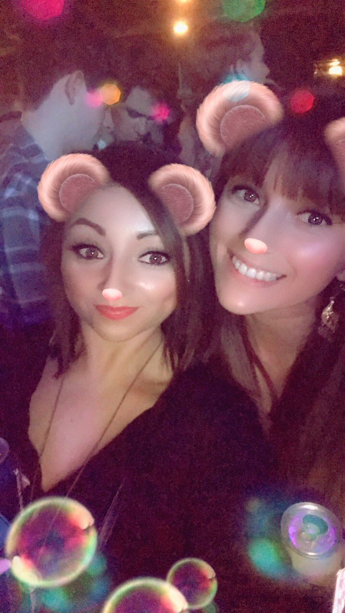 StefiMarcus01's tweet photo. 90s night! Amazing concert! @iamchrislane @LOCASHmusic  @Michaelraymusic @coleswindell  and many more! 💗💗 https://t.co/j31IcSjmaB