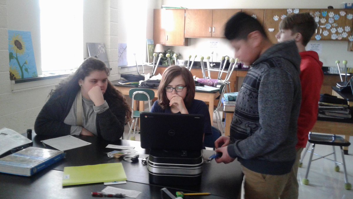 JanCarriker's tweet photo. BreakoutEDU focusing on geologic time.   The winners were "Rock" Stars and won Pop Rocks :) @elise_school https://t.co/UyXUJlh8Fq