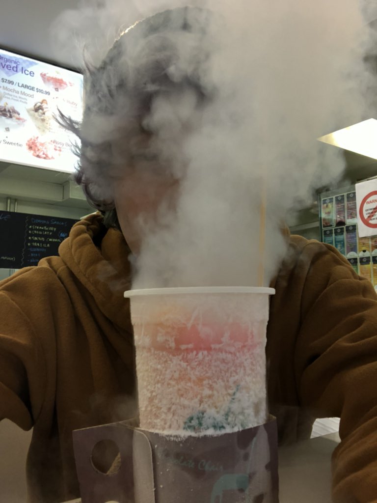 hunt3rpru's tweet photo. Wow there must be a very HAAWWWTT dood behind thi..... 

oh wait it’s just a Blueberry FREEKING dough boy https://t.co/5TKwTGPxTr