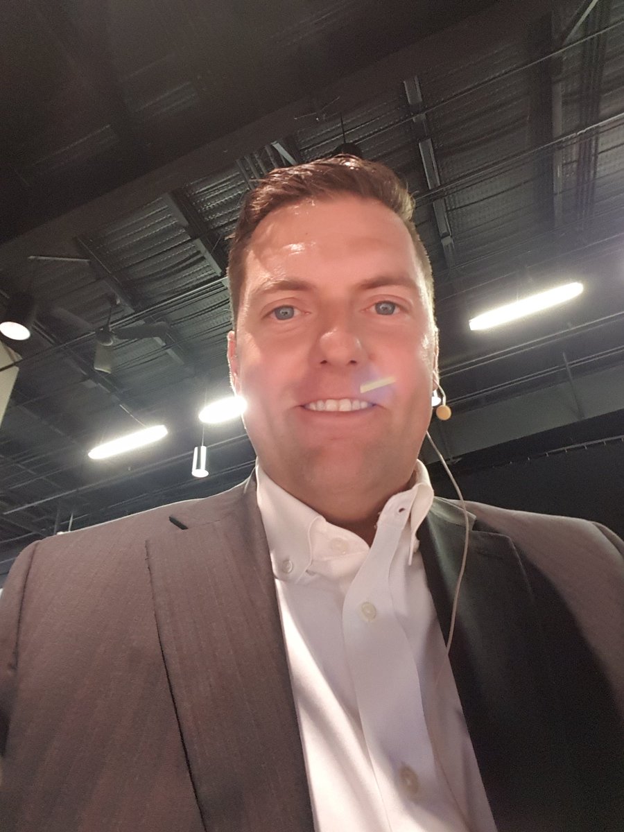 LaneDStock's tweet photo. Gearing up for #FCCForum in Saskatoon right now! #inspiration #farmerlearning https://t.co/TR3XTaMAgg