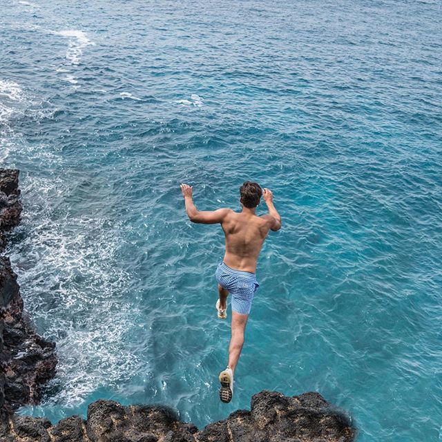 YaegerCPAReview's tweet photo. Would you work remotely as a CPA, traveling the world, following your spouses job wherever it takes you? We interviewed someone who is doing just that 👆🏼 the blog post in our bio!
#cpa #accounting #remotelife #remoteyear #thecommute #hawaii #careergo… https://t.co/rwRZKK1zGW https://t.co/lNXr0uoU7W