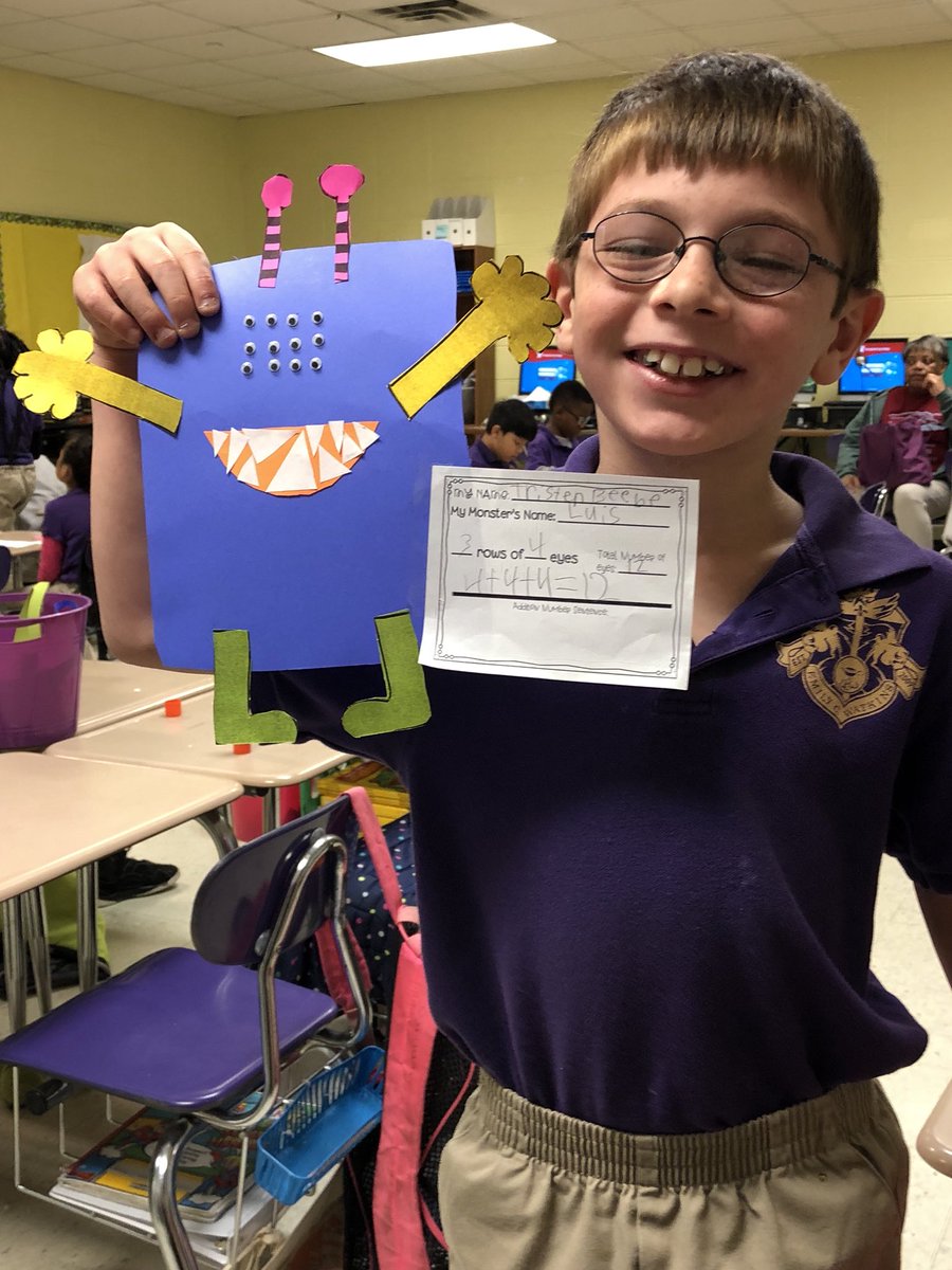 ECWPRIDE's tweet image. 2nd grade mastering Arrays! 😎🦁