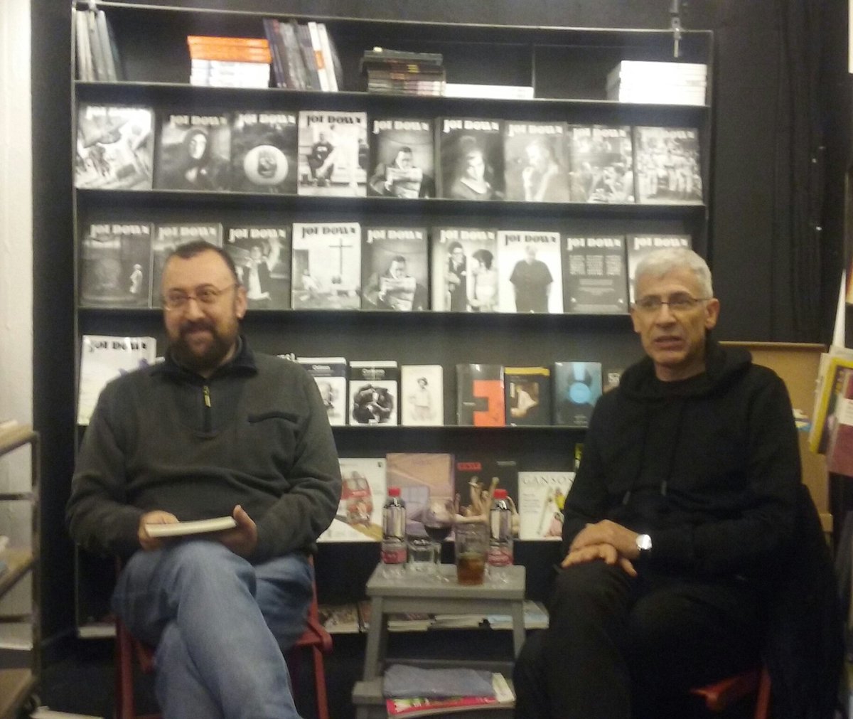 FranGMatute's tweet image. Ya estamos todos #MundoExtraño