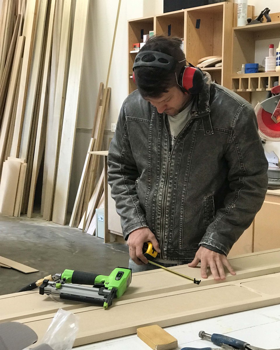 WWSinc's tweet photo. What's most important to you, when hiring a custom cabinet maker?   https://t.co/P4EXacnHbM https://t.co/ZpzCqR53Q2