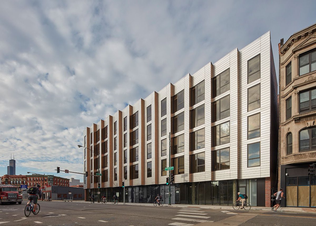 Exposure of bKL's 5-story <a href="/LinktChicago/">LINKT Chicago</a> at the Milwaukee &amp; Elston intersection allowed for the development of a striking sawtooth design. bit.ly/2k0gneq <a href="/AkaraPLLC/">Akara Partners LLC</a> <a href="/SummitDBTweets/">Summit Design + Build</a> <a href="/thomaspkerwin/">Thomas Kerwin</a>