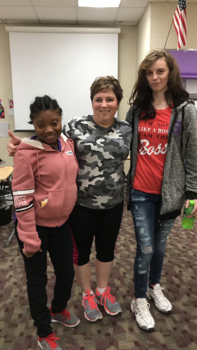 GiantInterns's tweet photo. Just finished a “Workout with Williams” exercise session. Building  better relationships with students. #WeAreWayne @BenDavisHS https://t.co/r0IsMvCBb2