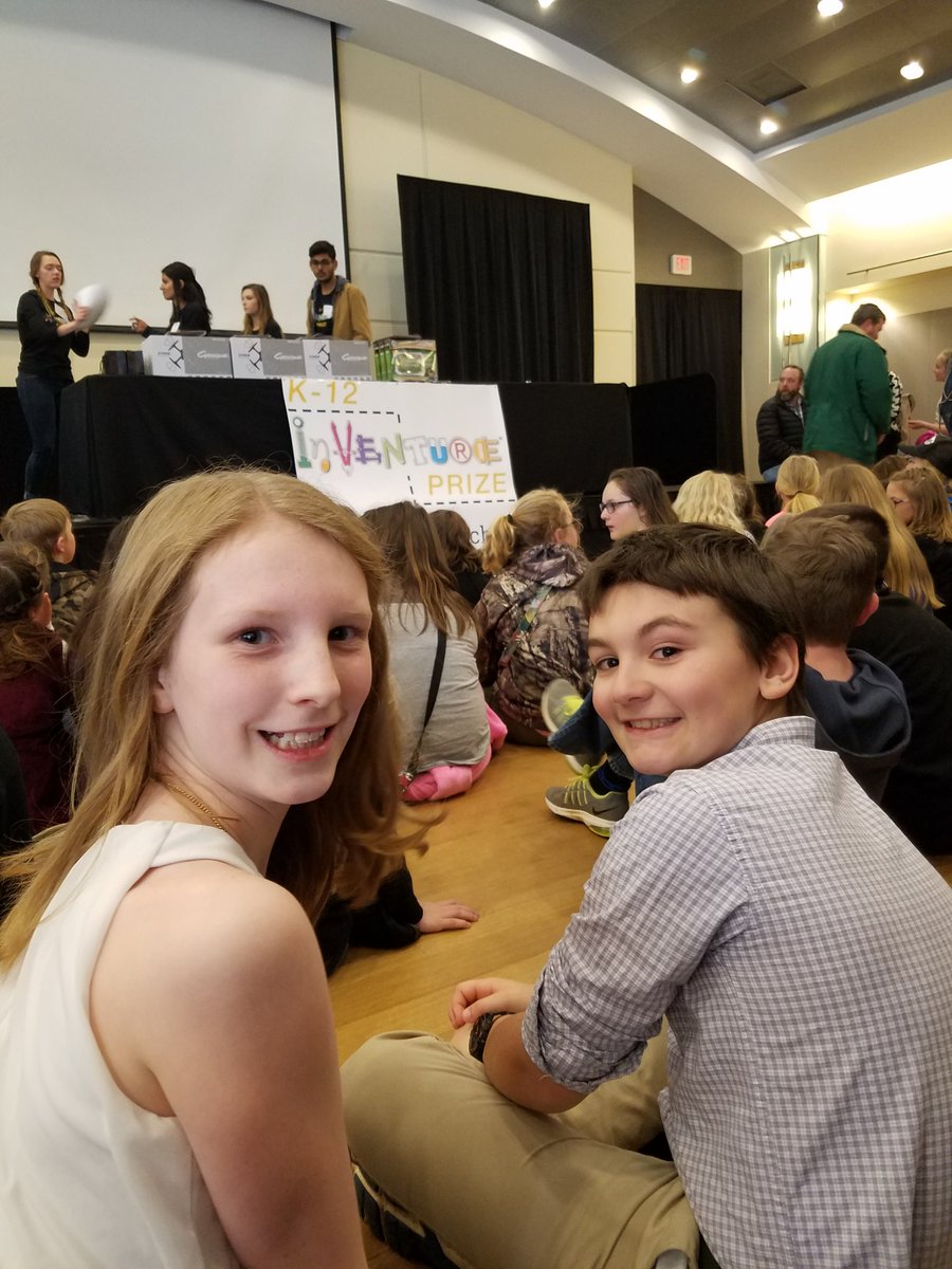 SpringhillGift1's tweet photo. @SpringhillGift1 @springhillsuns  so proud of these two wonderful kids!! https://t.co/Fl3TWE76LB