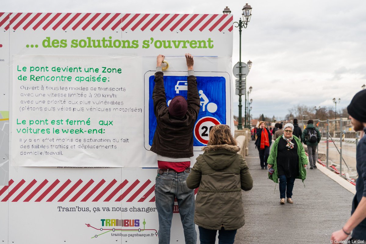 bizimugi's tweet photo. Climat, santé, convivialité : 162 personnes mobilisées pour la libération du pont Saint-Esprit ! https://t.co/Ricjf4sQnU https://t.co/MSC0FdUd9a