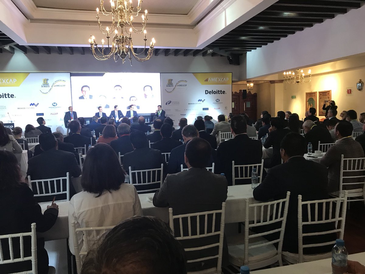 AMEXCAP's tweet photo. Fundraising War Stories con #SergiodelValle @WamexPE #PabloTaberna #VectorPartners #RobertoTerrazas de @NexxusPE y #HernanFernandez de @AVM_Mex #foroamexcap https://t.co/Tl74jNsuXg
