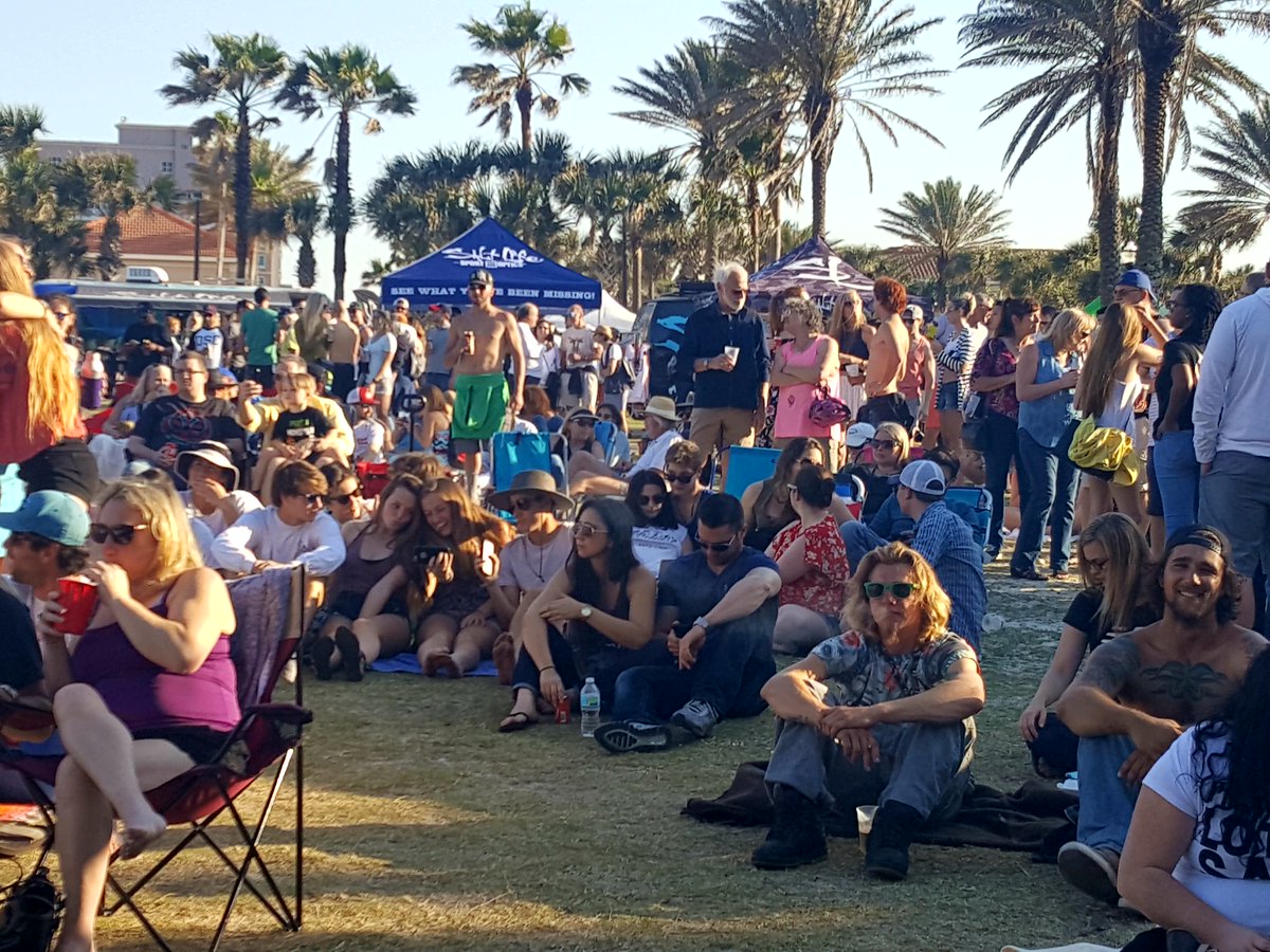 SaltLifeFest's tweet image. Get ready, #SaltLifeFest is coming Saturday!!!  Join @OfGoodNature  along with @Simplified_Band  @KungFuTunes  The Ellameno Beat, The Corbitt Brothers Band, and TreeHouse at #SaltLifeFest

Free General Admission!! VIP Tickets available: saltlifefest.com