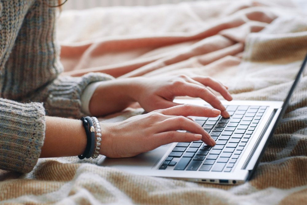 tmcnet's tweet photo. Did you know that  77 % of remote workers said they’re more #productive while working offsite and less likely to take time off? https://t.co/rrmm0efbgU
#remotework #workremote #telecom #IT #telecomnews #ITnews #business #productivity #LearningManagementSystem #managementsystem https://t.co/mrp9FM1Rxo