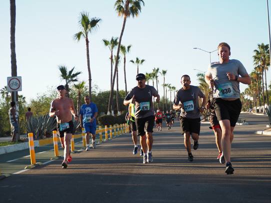 GringoGazette_'s tweet photo. What's it like for a runner from Canada to do the half marathon in #LosCabos? Well, hot, for one. But, as our writer tells us, the experience was worth the sweat: https://t.co/OHQsaYbTjo https://t.co/Kr3TMVbNfY