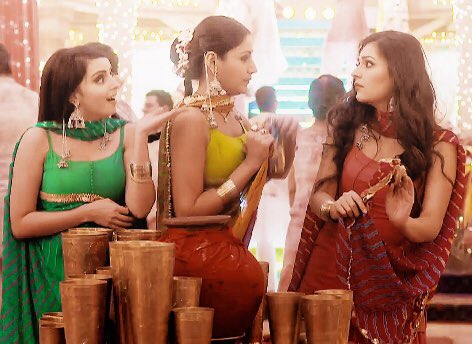 prettysimi1's tweet photo. #Obahus #Obors #are #looking #so #awsome♥️ #shivika #Rikara #ravya ♥️💗💚😍 https://t.co/q5yKsE2Q3U