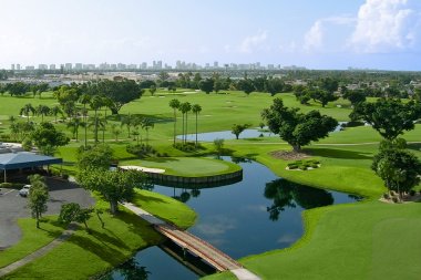 westonflonline's tweet photo. Absolutely perfect weather for a round of golf!  How about a game tomorrow? Check out our Golf Course Directory at Fort Lauderdale Online! https://t.co/gTKWq2ducV https://t.co/Bc1WOi0VeB