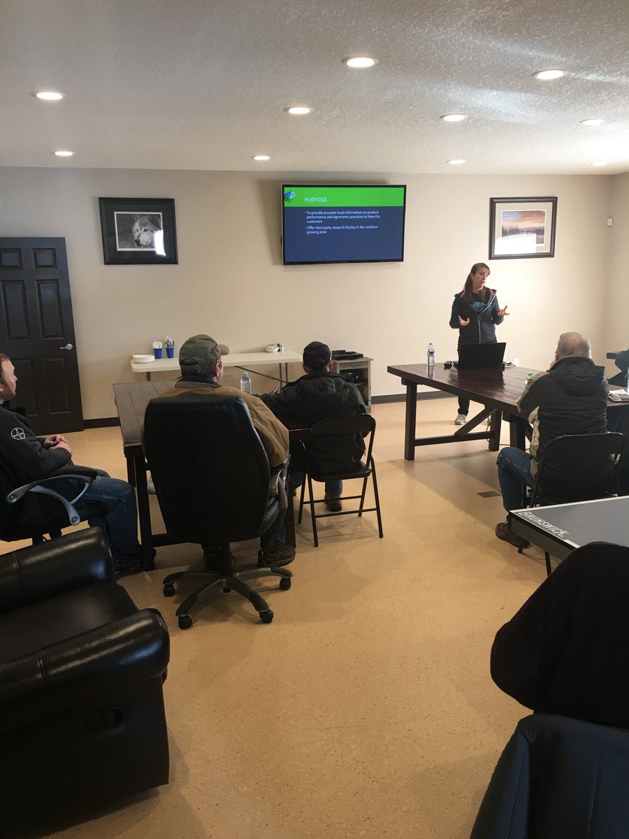 NewEraAg15's tweet photo. Great turn out! Thanks to Stephan Gamache from Prairie Valley Airspray for coming to indroduce his new business to the growers of the valley, and to @mrose_swanriver from New Era Research for her 2017 research results! https://t.co/QxsrqKnnpg