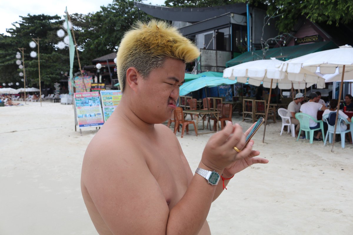 pdnEgg's tweet photo. koh samet 
With Epictoys 
30/11/2560
#EggOfgod https://t.co/SkLibfAYdx