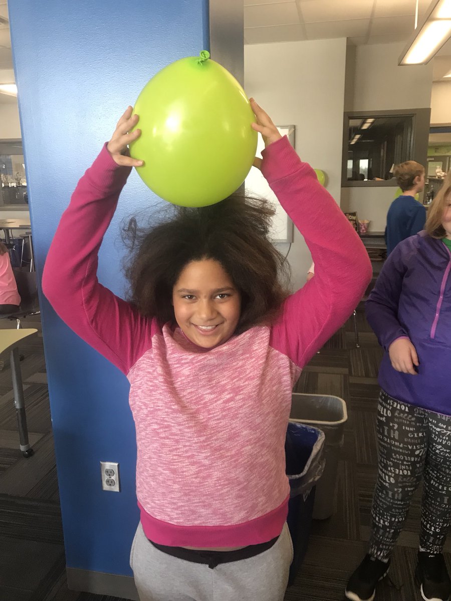 MrSchmitz1's tweet photo. Good thing spring pictures were on Monday because we learned about static electricity today! https://t.co/YPhGj4CLos