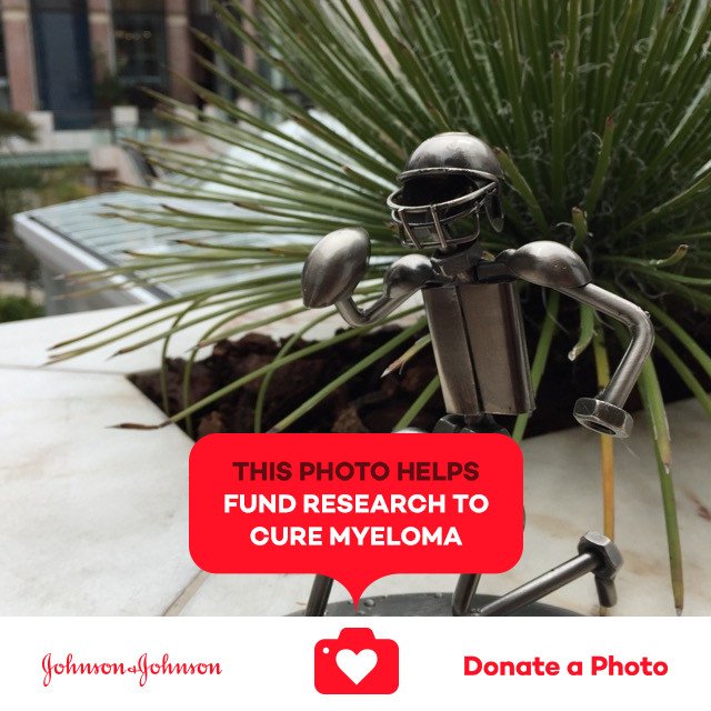 tsuman888's tweet photo. #jnj @donateaphoto #MyelomaWarrior #Tsuman #TTOTT #LAOriginal @HelpfulHonda #OnlyOnRodeo https://t.co/lLupvW5D6d https://t.co/QZFr41aMi0