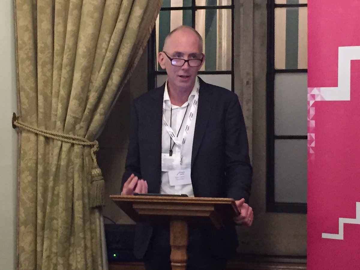 FutureLearn's tweet photo. Our CEO speaking at our 5th anniversary event this evening about the power of digital in the education space#FutureLearnis5 #Education https://t.co/XpEfHsDwvZ