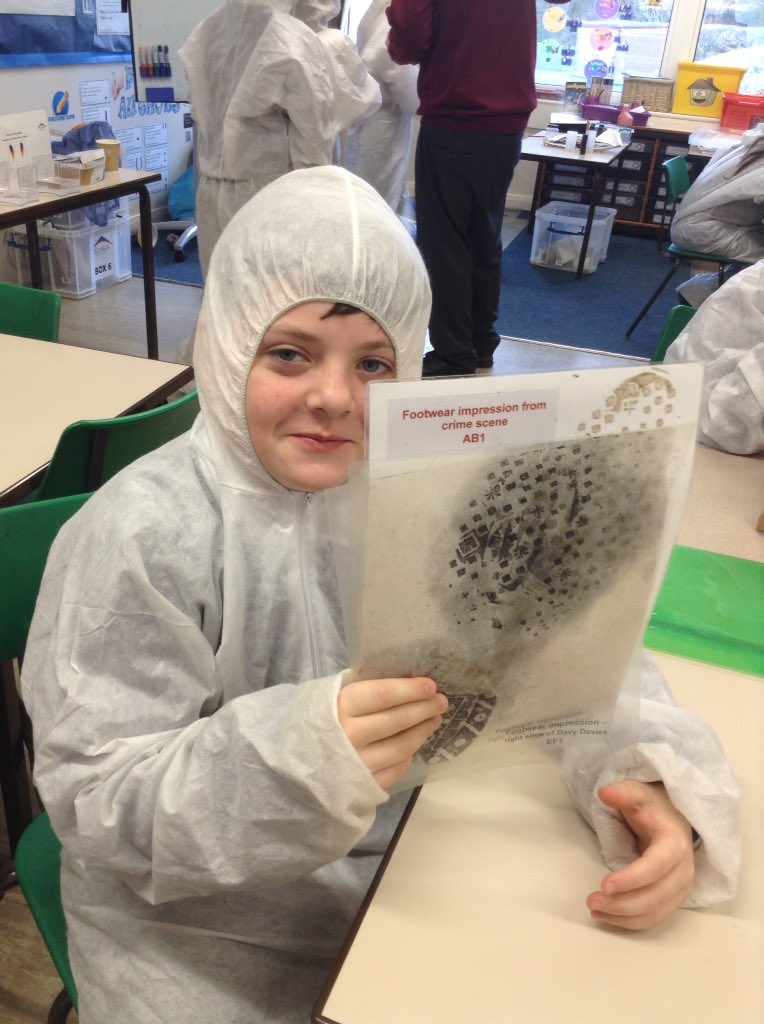 OPA_LL's tweet photo. CSI day in Y5 today! The children really enjoyed investigating the break in. #OPALLScience #OPAScienceweek https://t.co/KHeEZLiNBo