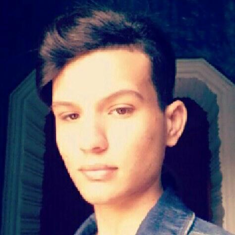 MahmoudAltomy1's tweet photo. تعالوا انضموا الي > #كلماتك_دليل_تربيتك😊 #BIGOLIVE  https://t.co/43XJhlOPmJ https://t.co/1Msvs4B6Pc
