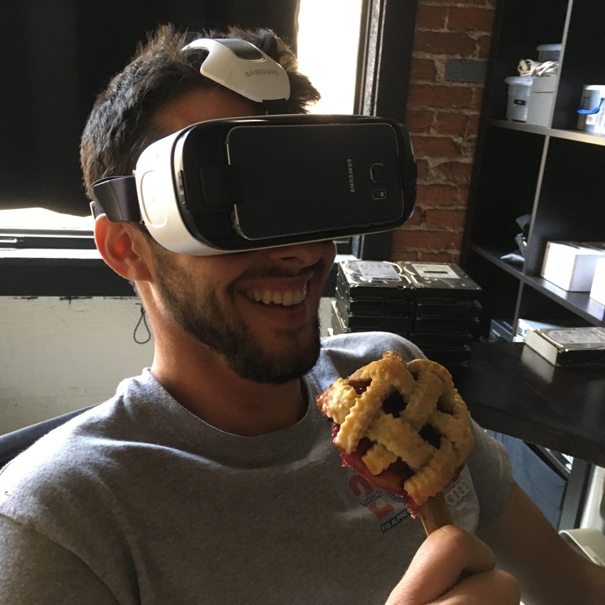 SuiteSpot's tweet photo. I spy with my little pie...🔎🥧🍭
Our own #VRproducer Joey Maloney celebrating #nationalpiday the right way😎💯🙌
Yums provided by @HelloSweetPies❤️
#360videoproduction #VR #SamsungGearVR #suitespotla #productioncompanyla #augmentedreality #virtualreality #officefun @Samsung https://t.co/gcAhjQWMwd