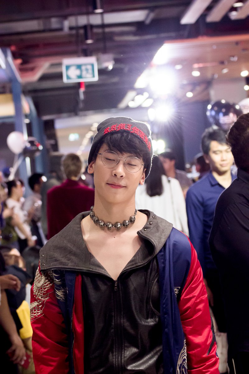eddyeddy99's tweet photo. เอ้าโดนจับได้เเล้วว~@Tapanat_boss
#zenmen 
#บอสยิ้มทำลายล้าง 
#tpanat 
#ช้างเผือกอยู่ในป่า #ConversationThailand https://t.co/Wr48dexcer