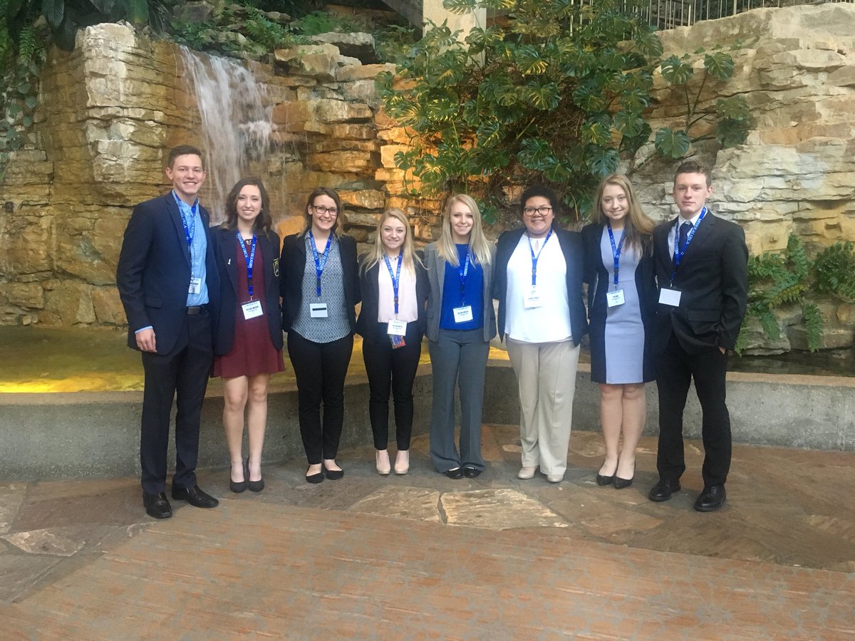 TBHS_DECA's tweet photo. Congrats to Alexia Ginter and Aj Robinson who are advancing to ICDC! Also great not to the other hardworking members that competed https://t.co/ecwsg5gjmp