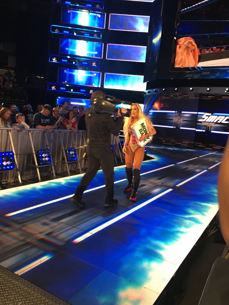 Courtney_Kay1's tweet photo. @CarmellaWWE it was so good to see you fight last night! You are one of my idols!! I had to cosplay as you last night!! So sad that I couldnโt meet you but I still got to see you. Hopefully I can meet you at Wrestlemania axxess!! Love you Mella!!! ๐๐๐ #FABULOUS #WWEINDY #MMITB https://t.co/dl587tkaLW