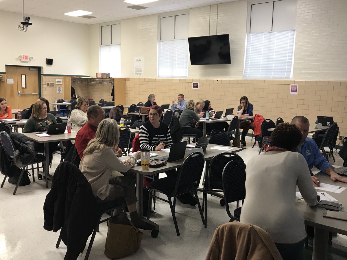 FCPS_equity's tweet photo. Diving deeper into Equity, tips on facilitating a session and sharing modules with our equity reps. #fcps_cp https://t.co/64UzNCE96n