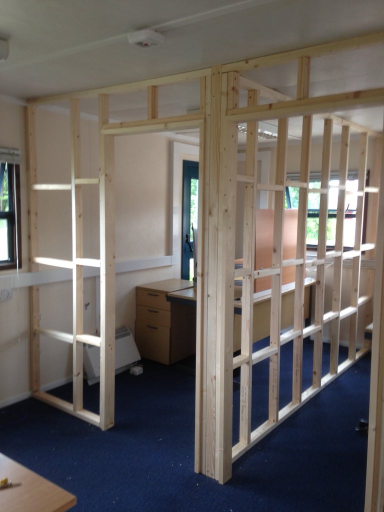 WolfContractors's tweet photo. A client needed a portacabin splitting in to separate offices, also the installation of a small kitchen. #contractor #contractors #kitchen #building #plymouth #devon #Cornwall https://t.co/69nYfA13zH