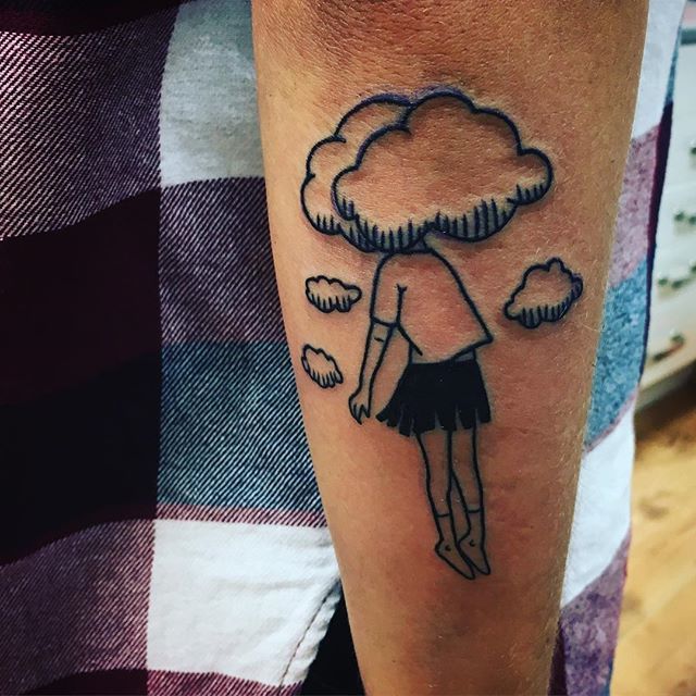 _missharrison's tweet photo. Random Wednesday night tattoo. As you do.  #headintheclouds https://t.co/T0aW4ar8dB https://t.co/7682HLn2SE